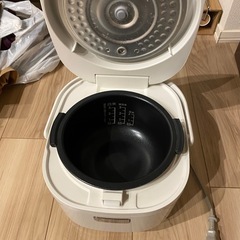 炊飯器　2021年製の画像