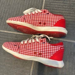 紗栄子限定モデル★希少品★イージートーン★ウォーキングシューズの画像