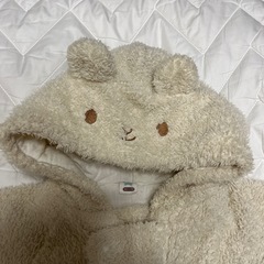 50 60 70 cm白くま　くま　もこもこ　冬　ベビー　赤ちゃん　服　の画像