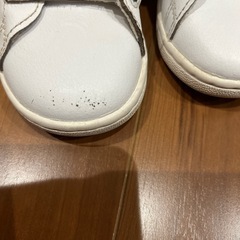 adidas スタンスミスの画像