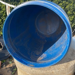 雨水貯水タンク の画像