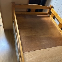 木製子供ベッド（
フレームのみマットなし）の画像