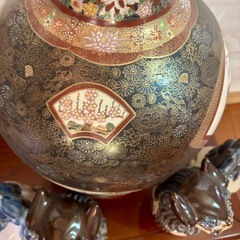 九谷焼　
壺の画像