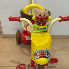 美品★アンパンマン三輪車★の画像