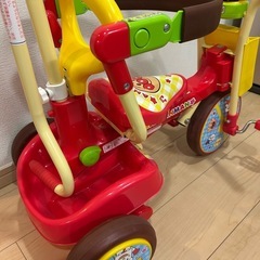 美品★アンパンマン三輪車★の画像