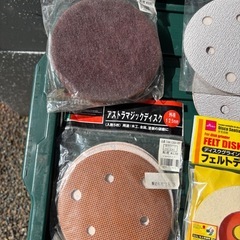 商談中)デスクペーパーと艶出しの画像