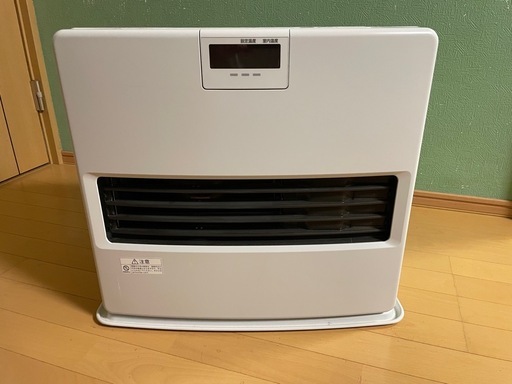 2023年式　
コロナ石油ファンヒーター　上位モデル
