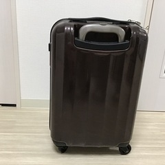 小型スーツケース茶色(機内持ち込み可) サイズ縦51横35奥行き25の画像