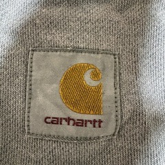 Carharttとれーなトレーナーの画像