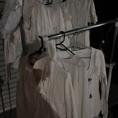 無料 今朝10点追加済み 今回はジャケットや白系の服を多めに。の画像