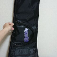 ピグノーズ ミニエレキギター 黒色 ソフトケース付きの画像
