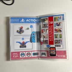 Switch Liteとマリオカート8 コントローラーの画像