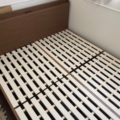 ニトリ　ベッドフレーム　クイーンサイズ　の画像