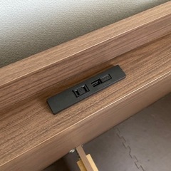 ニトリ　ベッドフレーム　クイーンサイズ　の画像