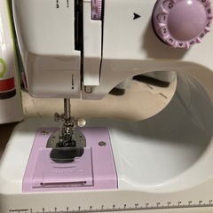 
電動ミシン 家庭用 小型 の画像