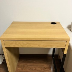 【募集中】IKEA デスク　勉強机　PCデスクの画像