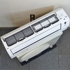 (42)DAIKIN【AN224AEBKSW】ダイキン 水内部クリーン ストリーマ空気清浄 ルームエアコン 2.2kW おもに6畳用 2024年製 中古品 販売の画像