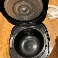 シャープ炊飯器の画像