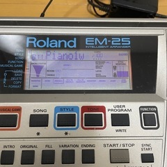 Roland ローランド　ME-25 電子ピアノの画像