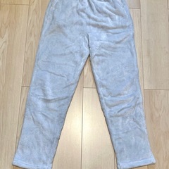 ハチワレ　GUマシュマロフィールラウンジセット 長袖　サイズM ちいかわの画像