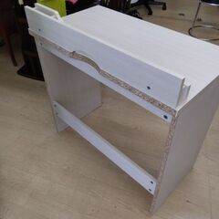 2023年　展示引き上げ品　ニトリ　コンパクト　デスク　パソコンデスク　机　ラック　の画像