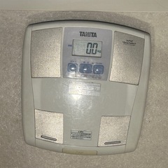 タニタ　体重計
の画像