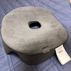 ★高反発シートクッション (立体タイプ)  美品です。【恵比寿でお渡し】の画像