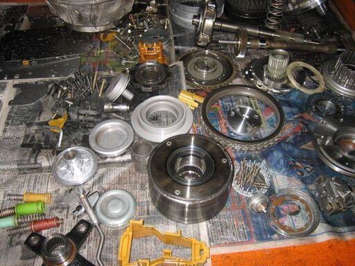 MベンツリビルトA/Tサービス専門工場―4速リビルトA.T単体25万にて販売