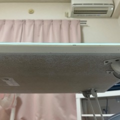 【すぐ引取りに来て下さる方！】ガラステーブルの画像