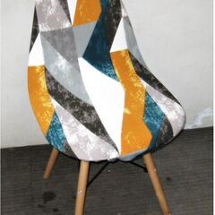 ① シェルチェア　イームズチェア　イエロー　木脚　ダイニングチェア　カバー付き　ミーティングチェア　おしゃれ 三栄コーポレーション　の画像