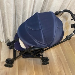 コンビ　ベビーカーの画像