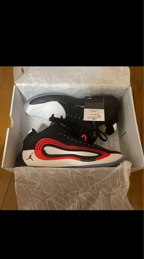 Luka 4 bloodline バスケットボールシューズ