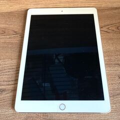 ★かなりお得★動作確認済み★ Apple iPadPro9.7 第1世代/2016 MLMQ2J/A WI-FIモデルの画像
