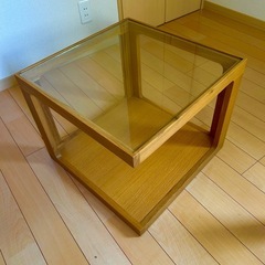 ダイニングソファーテーブルの画像
