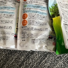 小動物用品　餌の画像