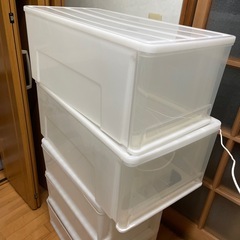 収納ボックスの画像