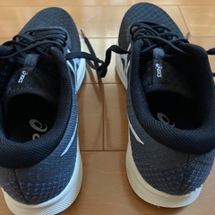 アシックス　ランニングシューズ②の画像