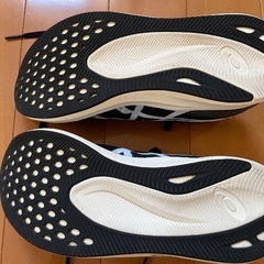 アシックス　ランニングシューズ②の画像