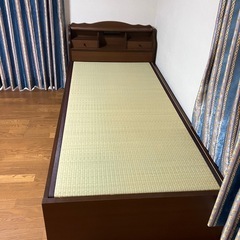値下げしました！シングルベット　木製　タタミベットの画像