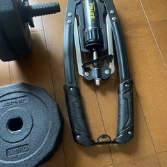 【総額9,500円】筋トレグッズ　ダンベル、アームバーの画像