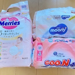 新生児　オムツの画像