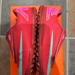NIKE サッカー　フットサル　トレーニングシューズ　子どもの画像