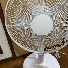 リモコン付き新品扇風機の画像