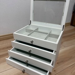 アクセサリーケースの画像