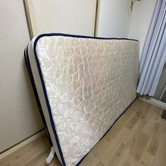 セミダブルマットレスの画像