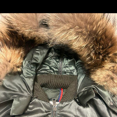 モンクレール ダウン 美品の画像