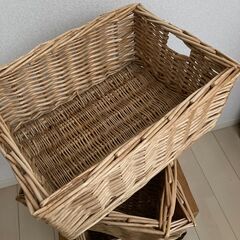 ラタンバスケット　3個セットの画像