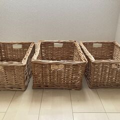 ラタンバスケット　3個セットの画像