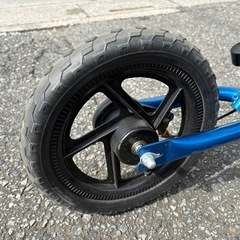 AVIGO キッズバイクの画像