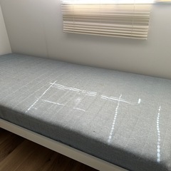 IKEA シングルベッドの画像